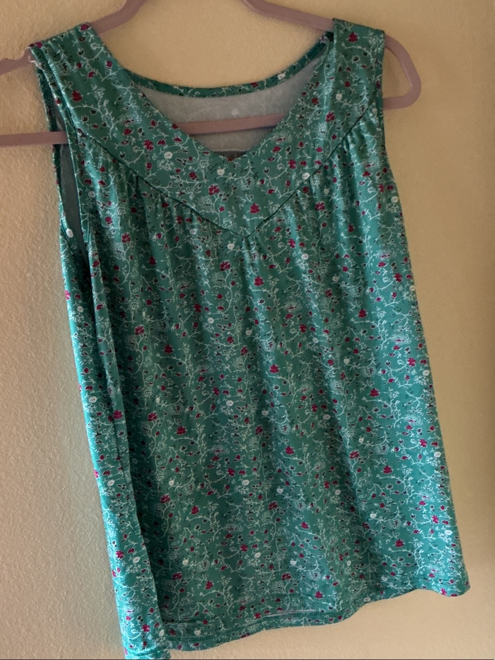 Sleeveless Floral V-Neck Women's Top in Teal